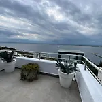 Belle Vue * Ρόζες